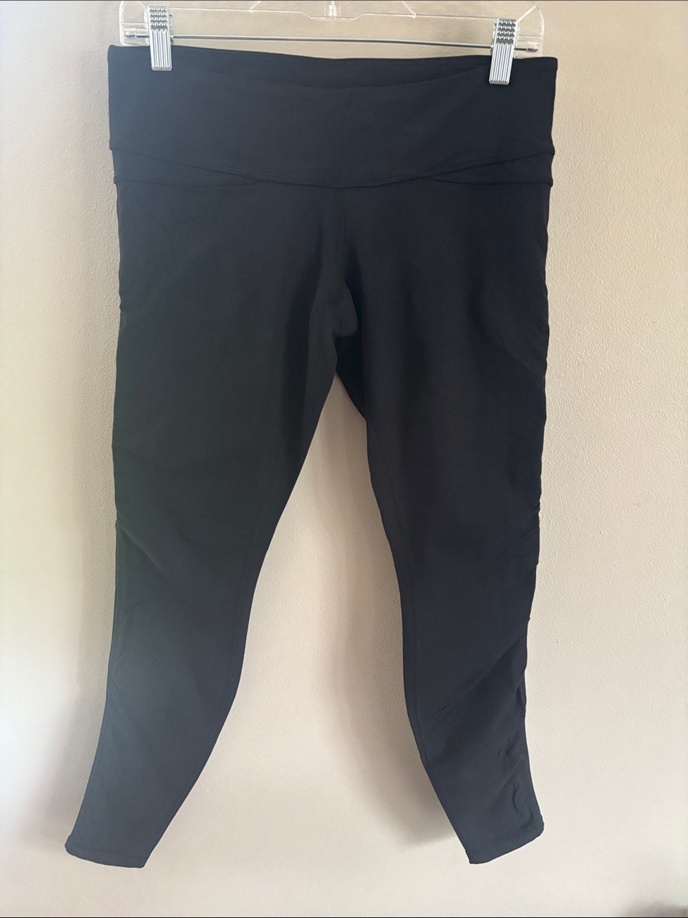 10 Lululemon mesh side ruched leggings